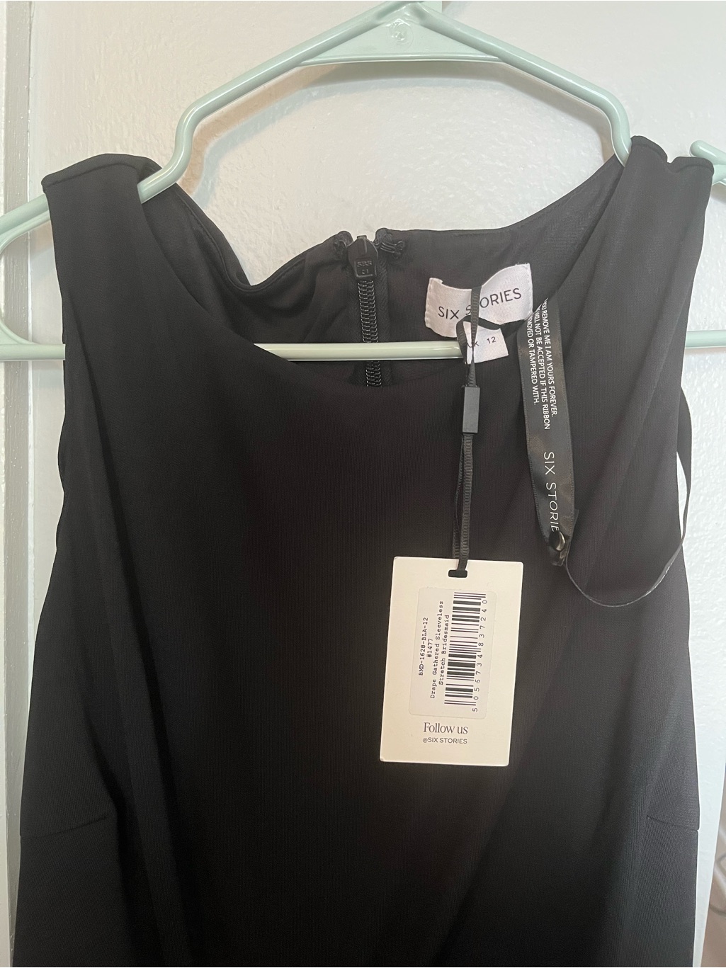 Women's Black Sleeveless Split-Front Evening Dress — image 8 of 8